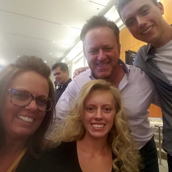 Meet your Posher, Karen - Picture 5 of 15